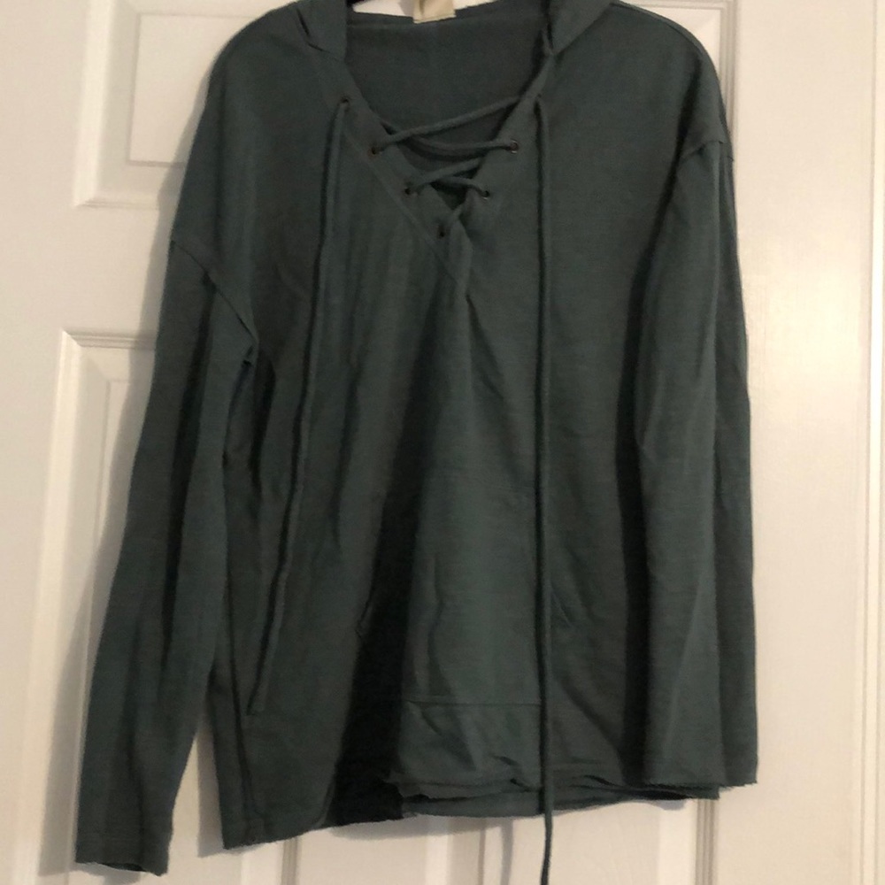 T-Shirt Hoodie